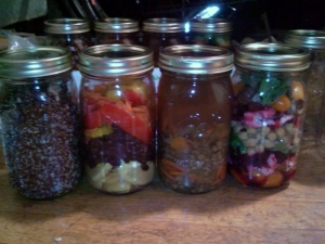 Jars of Organic Food Fresh to Order !